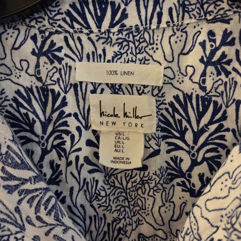 Nicole Miller sz L 100% linen button up top blue/wht coastal beach vacation - Picture 2 of 14